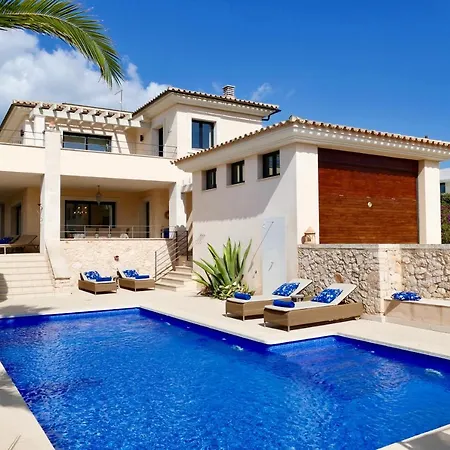 Ocean Blues Villa *